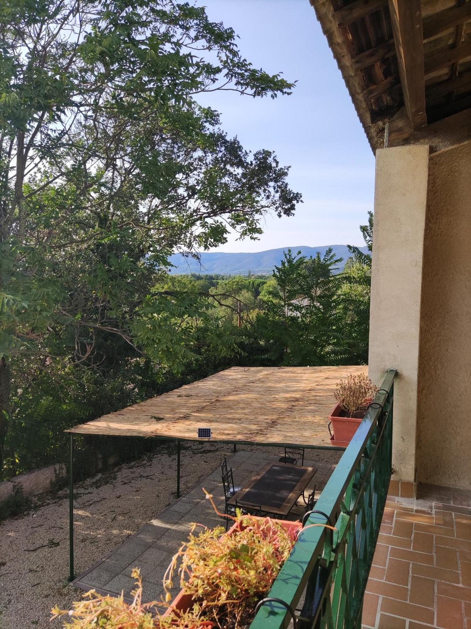 Maison Confortable A Ansouis Dans Le Luberon Eksteriør billede