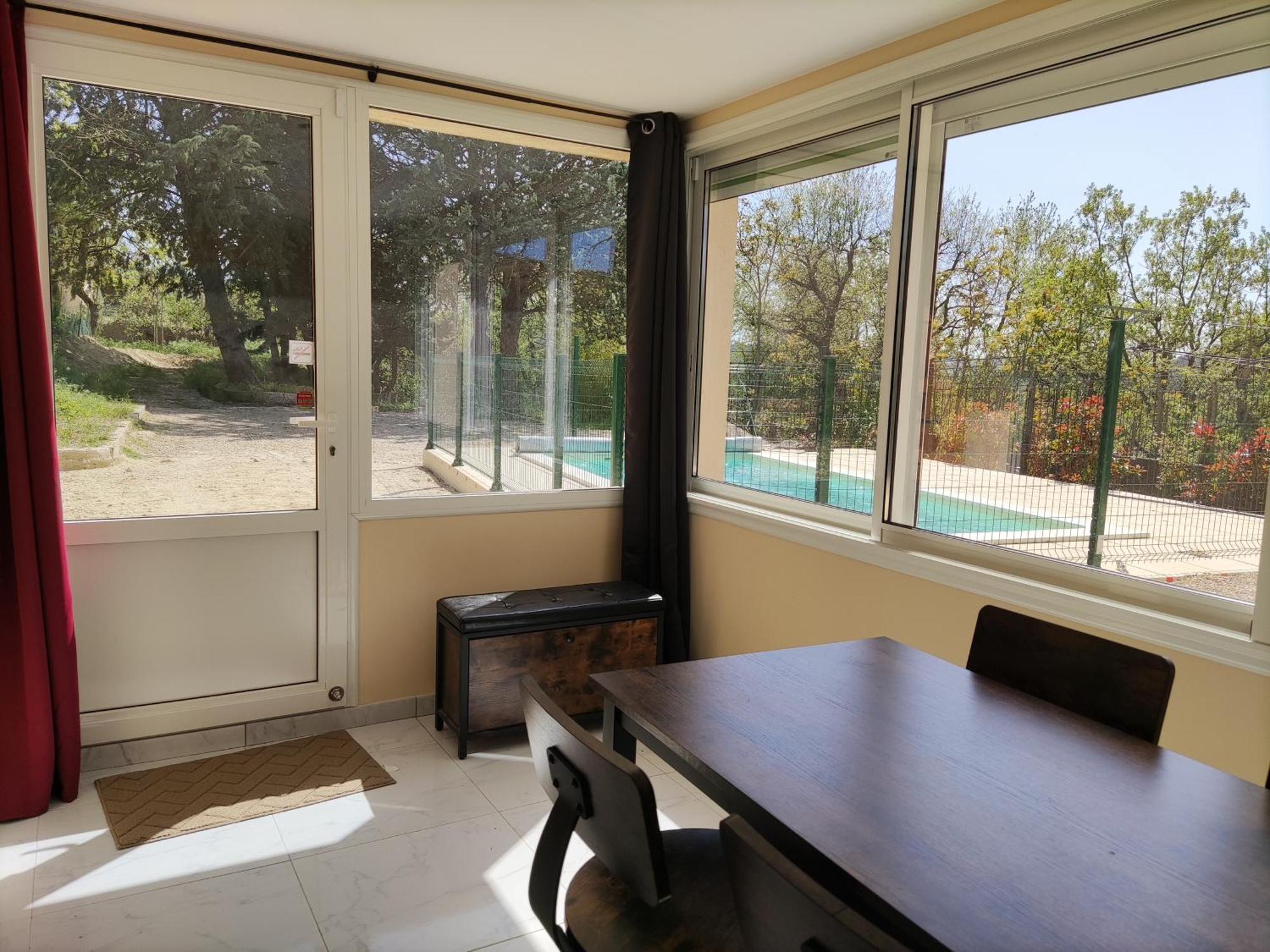 Maison Confortable A Ansouis Dans Le Luberon Eksteriør billede