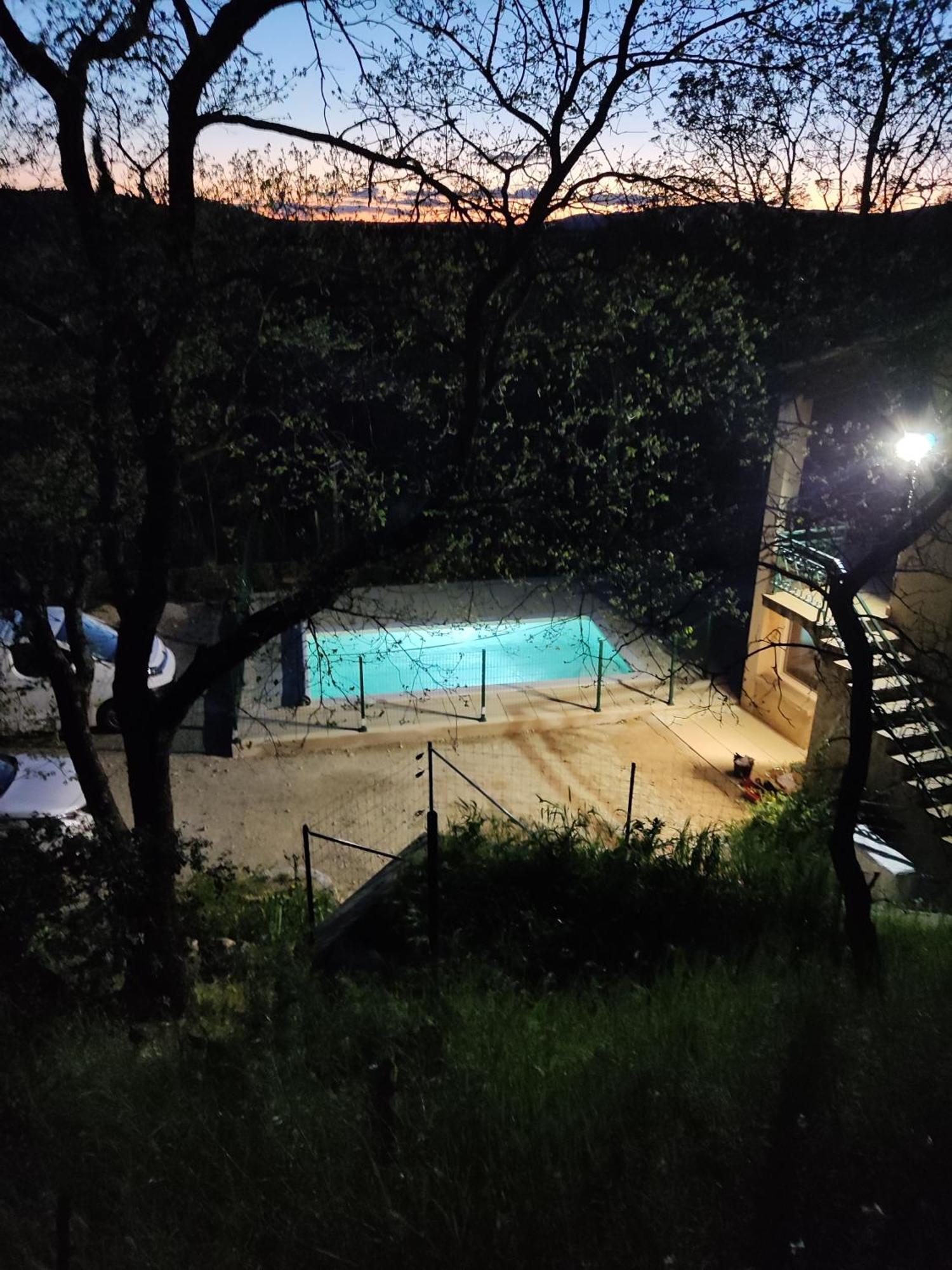 Maison Confortable A Ansouis Dans Le Luberon Eksteriør billede