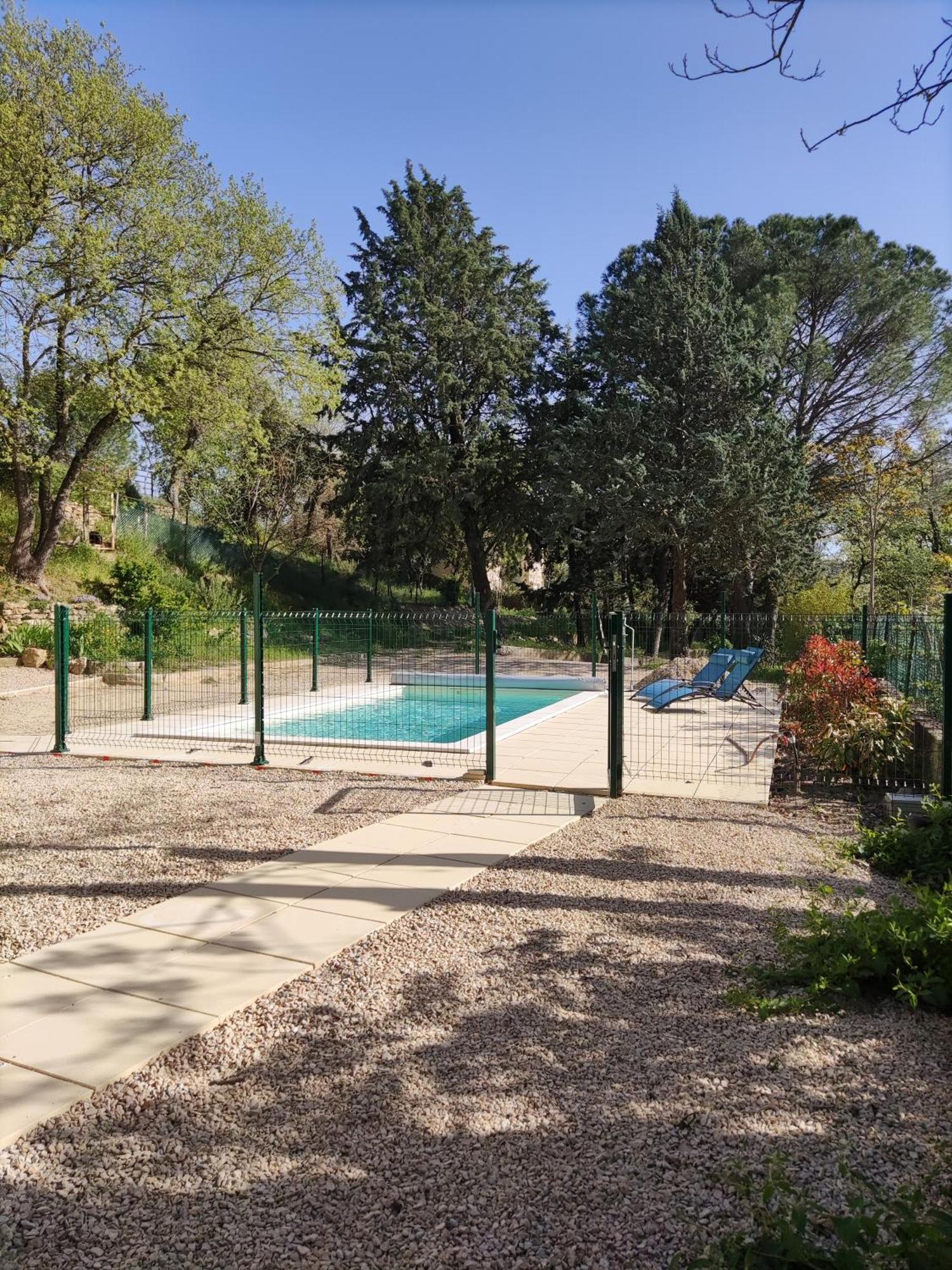 Maison Confortable A Ansouis Dans Le Luberon Eksteriør billede